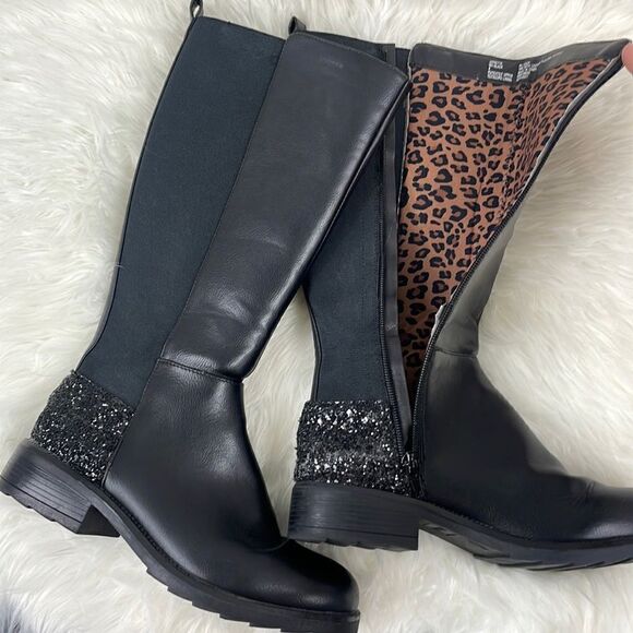 Steve Madden | girls tall glitter boots 4.0 jjosette black with cheetah … - Picture 8 of 8